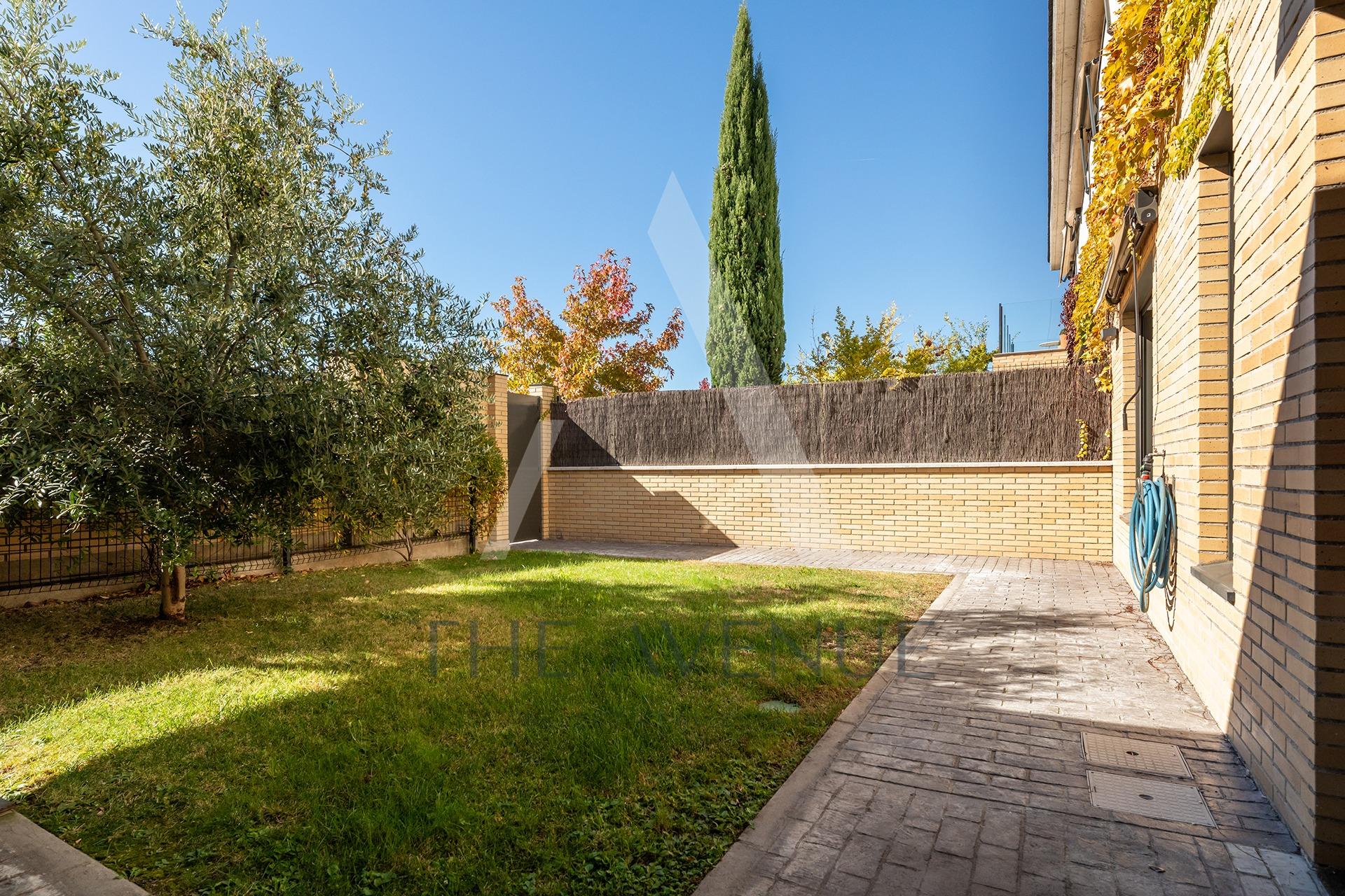 VCB204425 - Pareados de lujo en Majadahonda Pareados de lujo en Majadahonda, Madrid