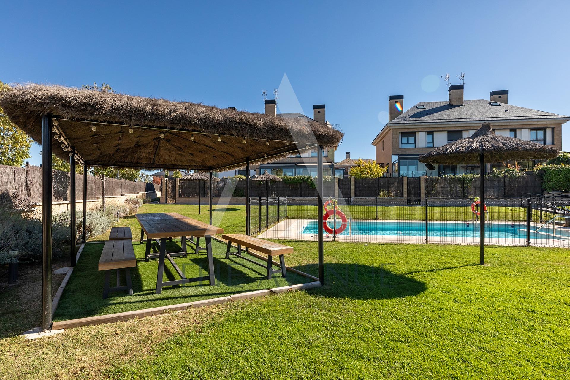 VCB204425 - Pareados de lujo en Majadahonda Pareados de lujo en Majadahonda, Madrid