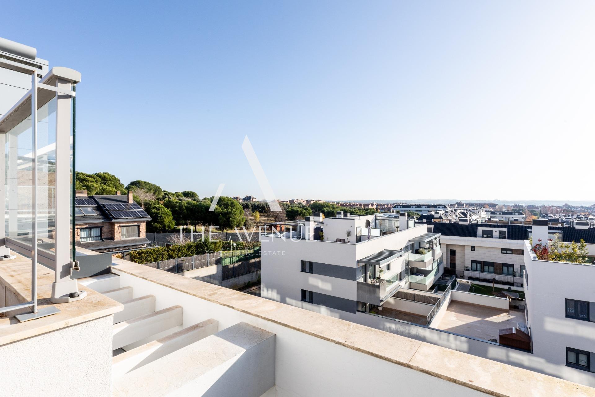 APB215425 - Áticos de lujo en Boadilla del Monte Áticos de lujo en Boadilla del Monte, Madrid