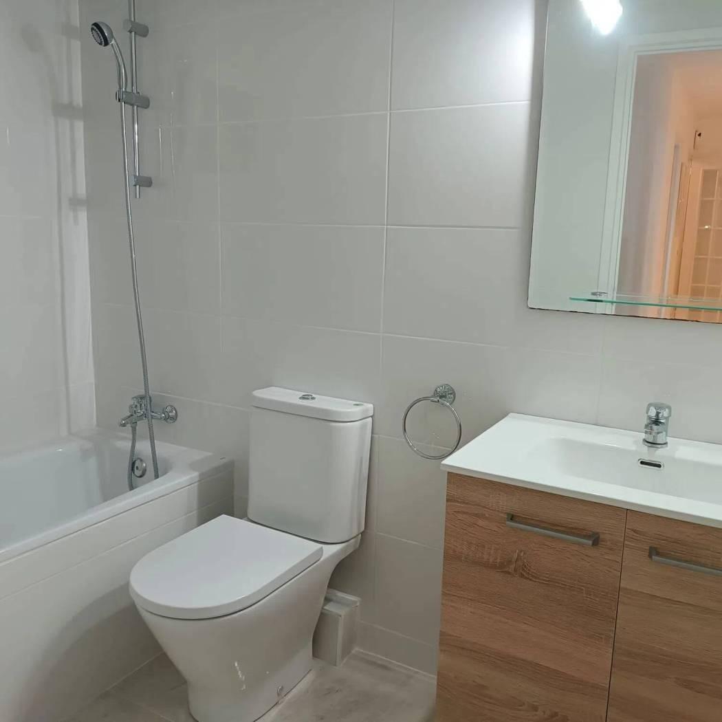 AX1004 - Pisos de lujo en Lloret de Mar Pisos de lujo en Lloret de Mar, Girona