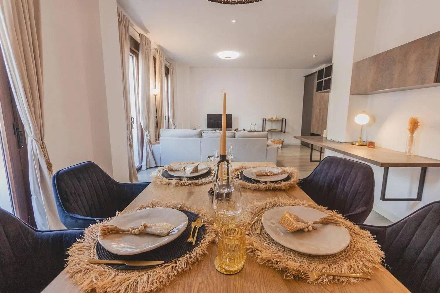 AX1010 - Pisos de lujo en Málaga Pisos de lujo en Málaga, Malaga